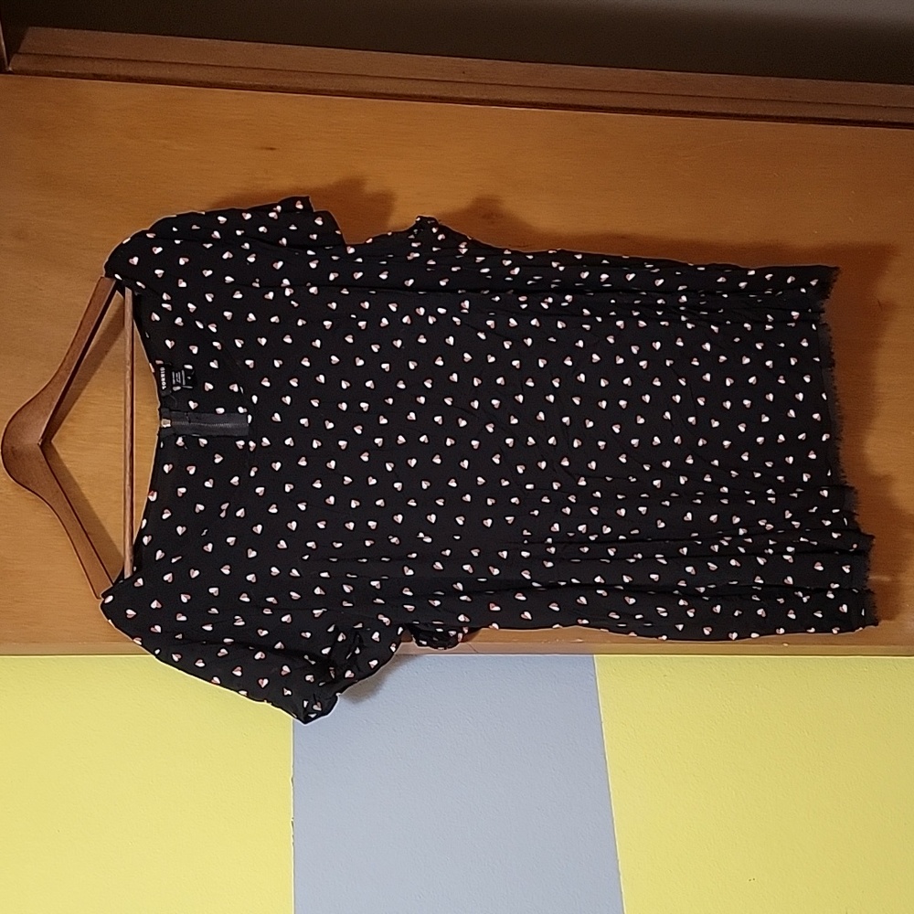 Torrid Sz 4 ❤️ Blouse
